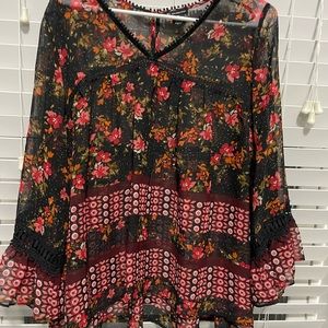 Women’s XL New Directions  Black w/multiple colors